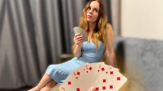 Мачеха обучила пасынка игре в карты на свою киску