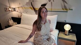 Когда снял номер один на двоих с тетей Алиной, русский секс точно будет